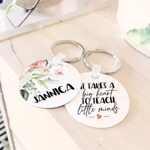 It takes a big heart | Frökenpresent | Nyckelring 5 cm